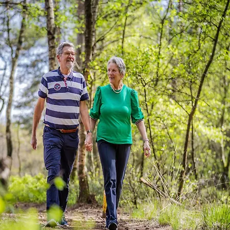 Luxury Near Veluwe Park 펜션 *