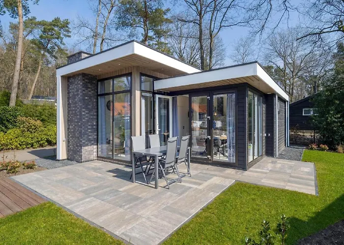 Dom wakacyjny Luxury Near Veluwe Park *