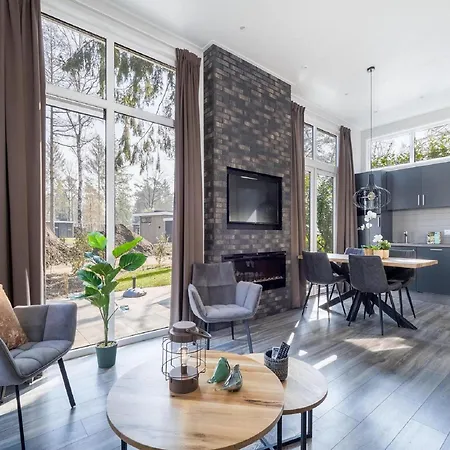 度假居 Luxury Near Veluwe Park 霍德鲁