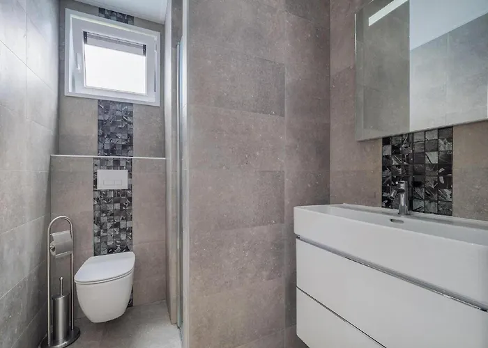 Luxury Near Veluwe Park בית נופש